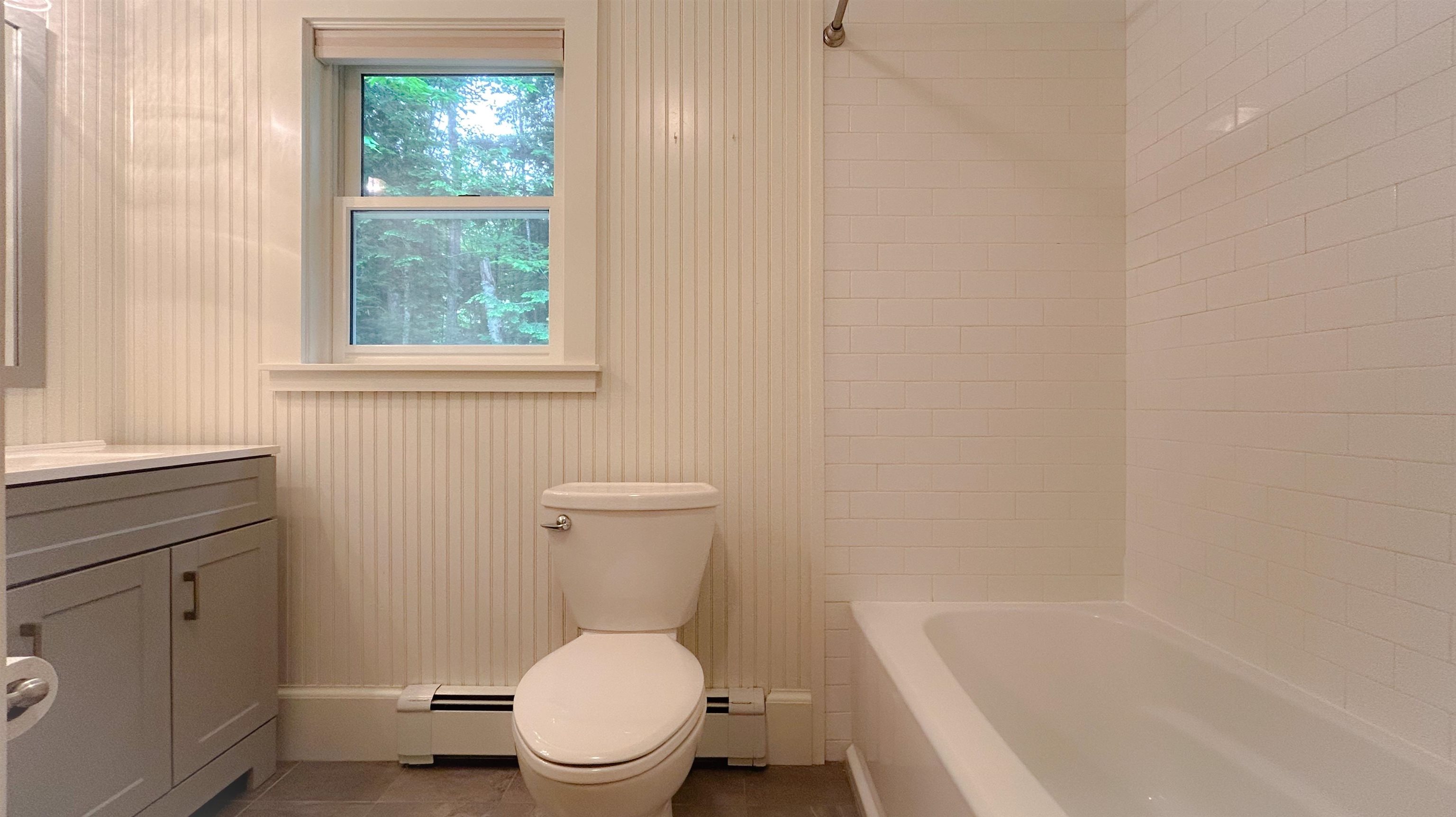 Wilmot, New Hampshire 03287, United States, 3 Bedrooms Bedrooms, ,2 BathroomsBathrooms,Residential,Pending,157477