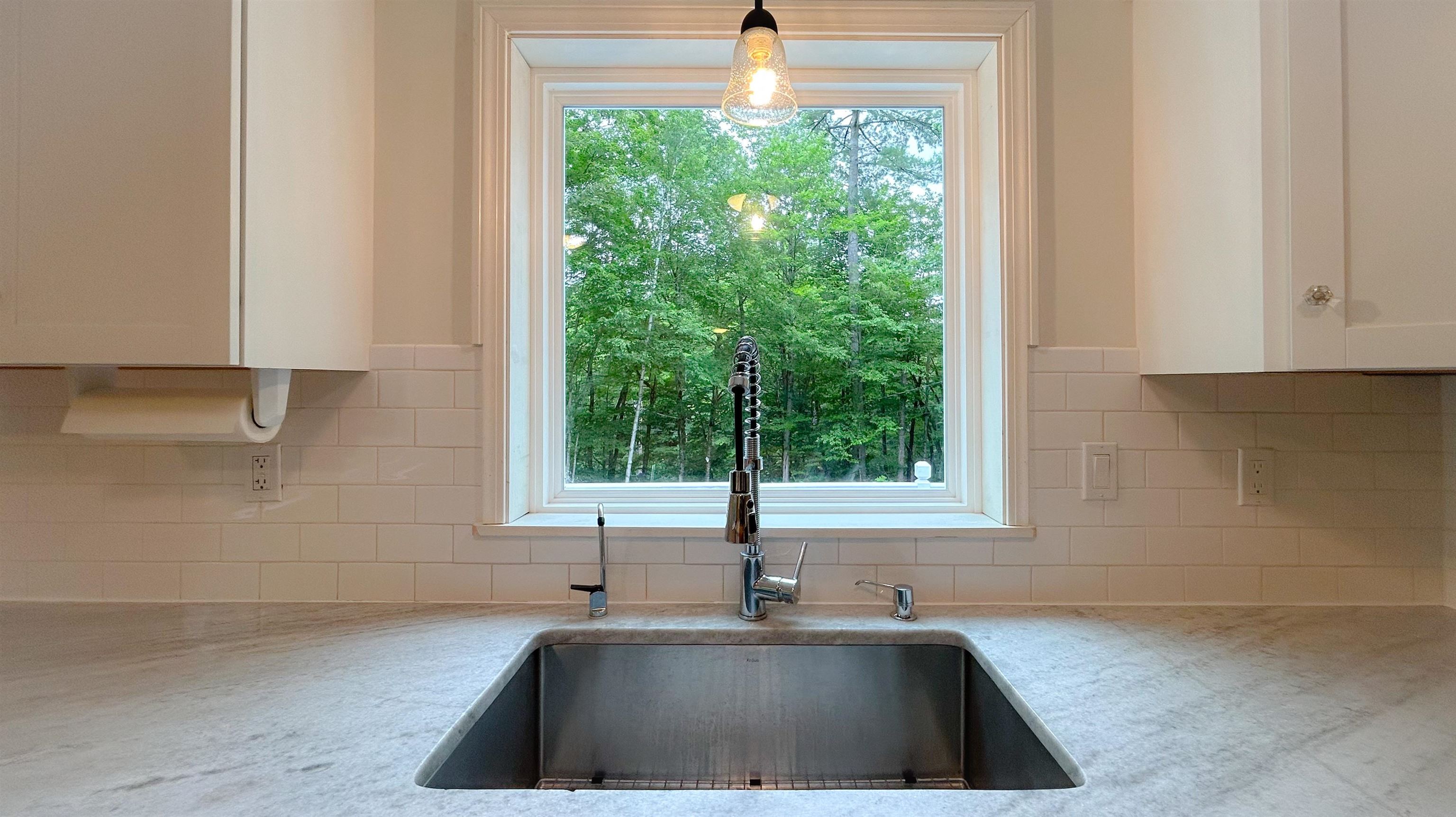 Wilmot, New Hampshire 03287, United States, 3 Bedrooms Bedrooms, ,2 BathroomsBathrooms,Residential,Pending,157477