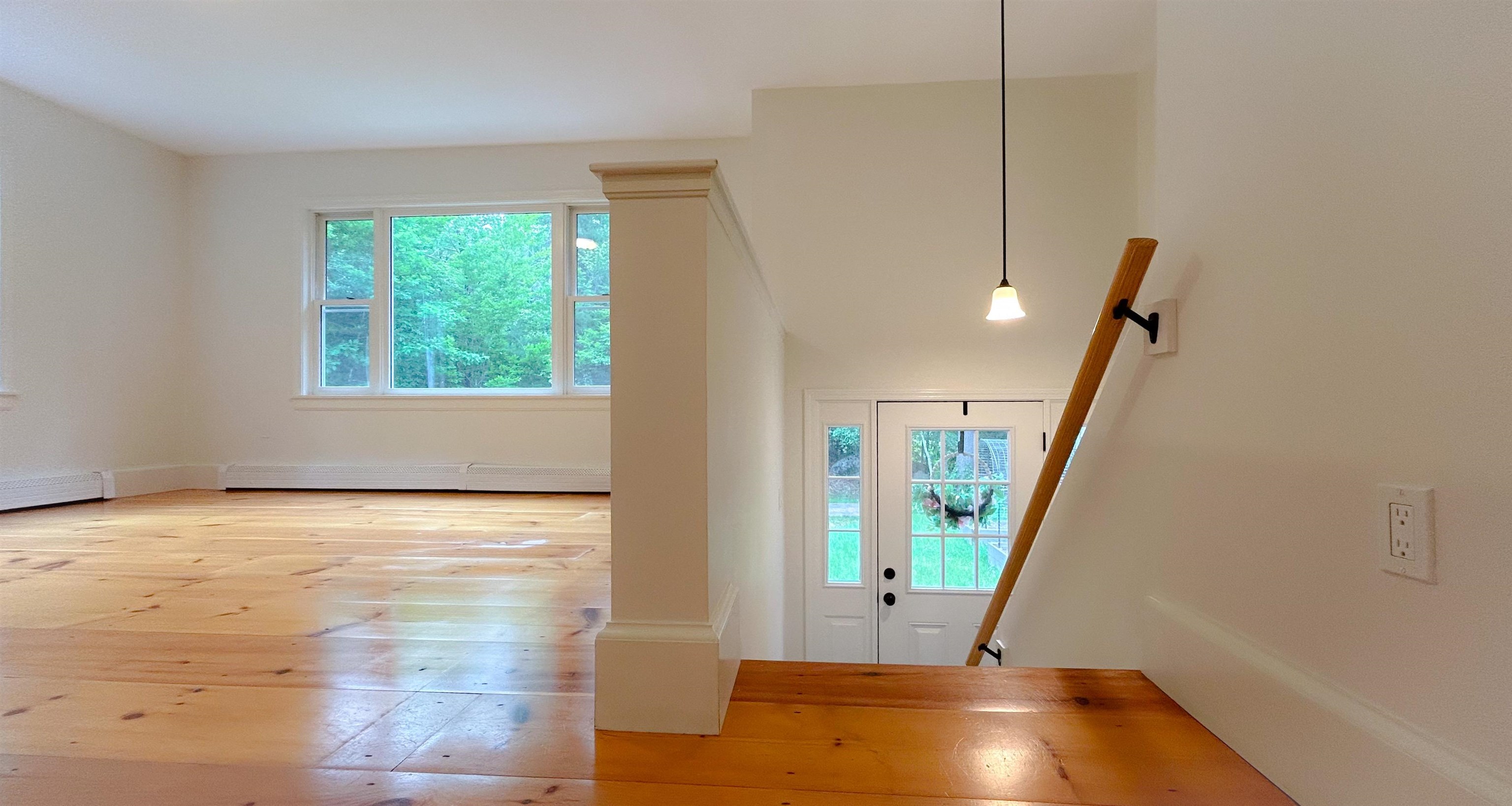 Wilmot, New Hampshire 03287, United States, 3 Bedrooms Bedrooms, ,2 BathroomsBathrooms,Residential,Pending,157477