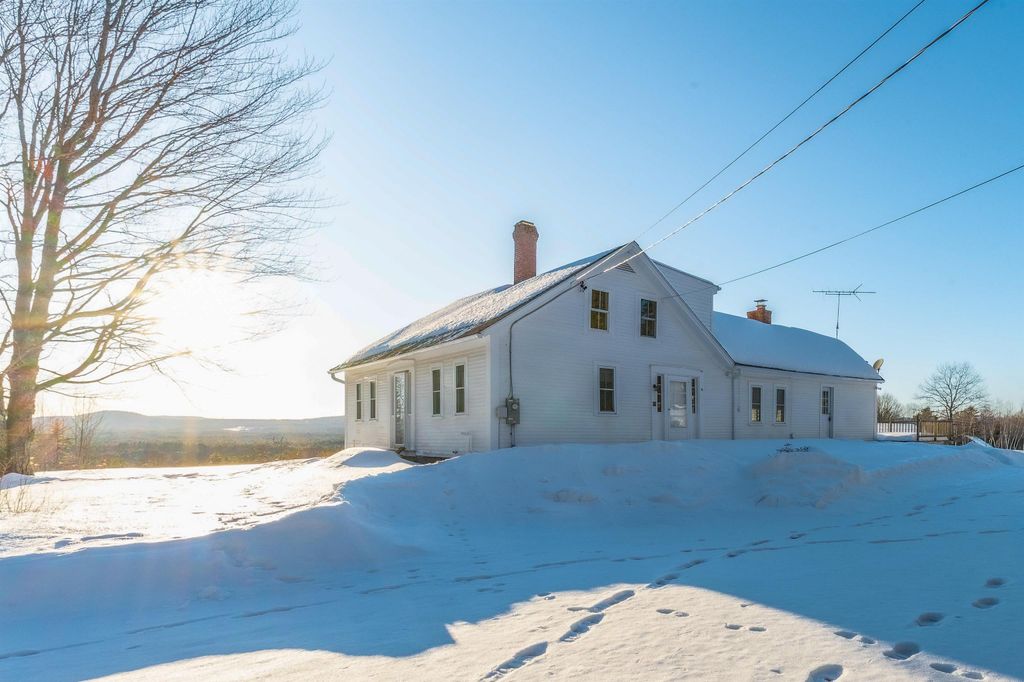 Photo of 45 Effingham Road, Ossipee, NH 03864 (MLS # 5078397)