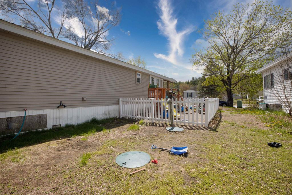 Photo of 2 Puritan Lane, Ossipee, NH 03814 (MLS # 5088289)