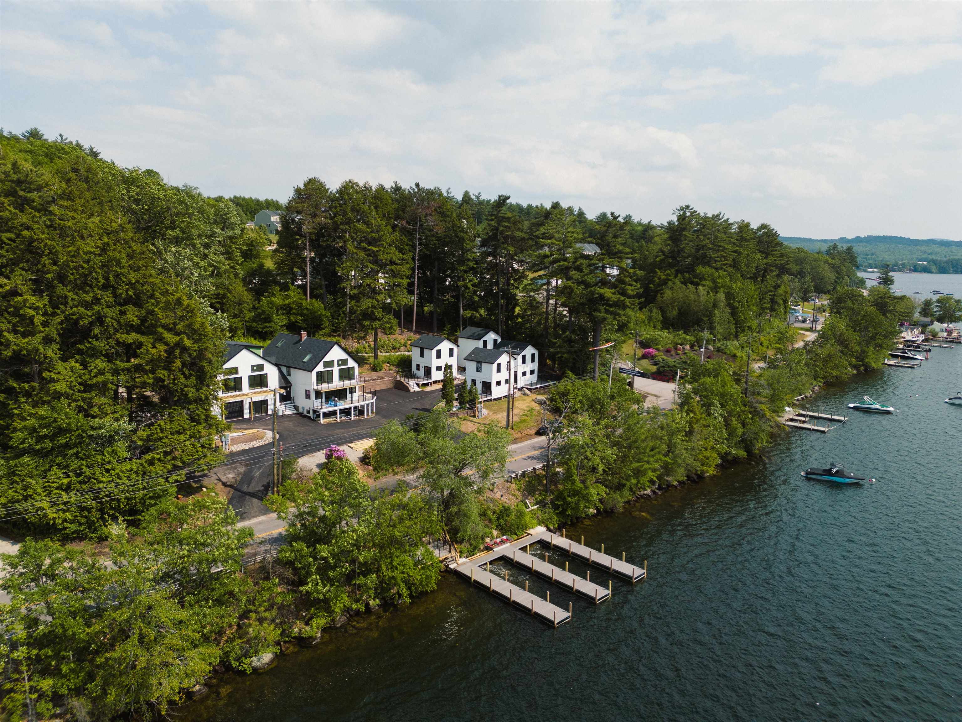 427 Weirs Boulevard 4