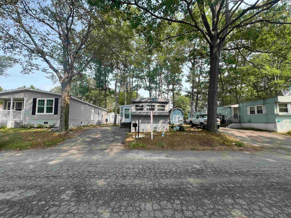 Photo of 316 Friar Tuck Drive, Exeter, NH 03833 (MLS # 5036063)