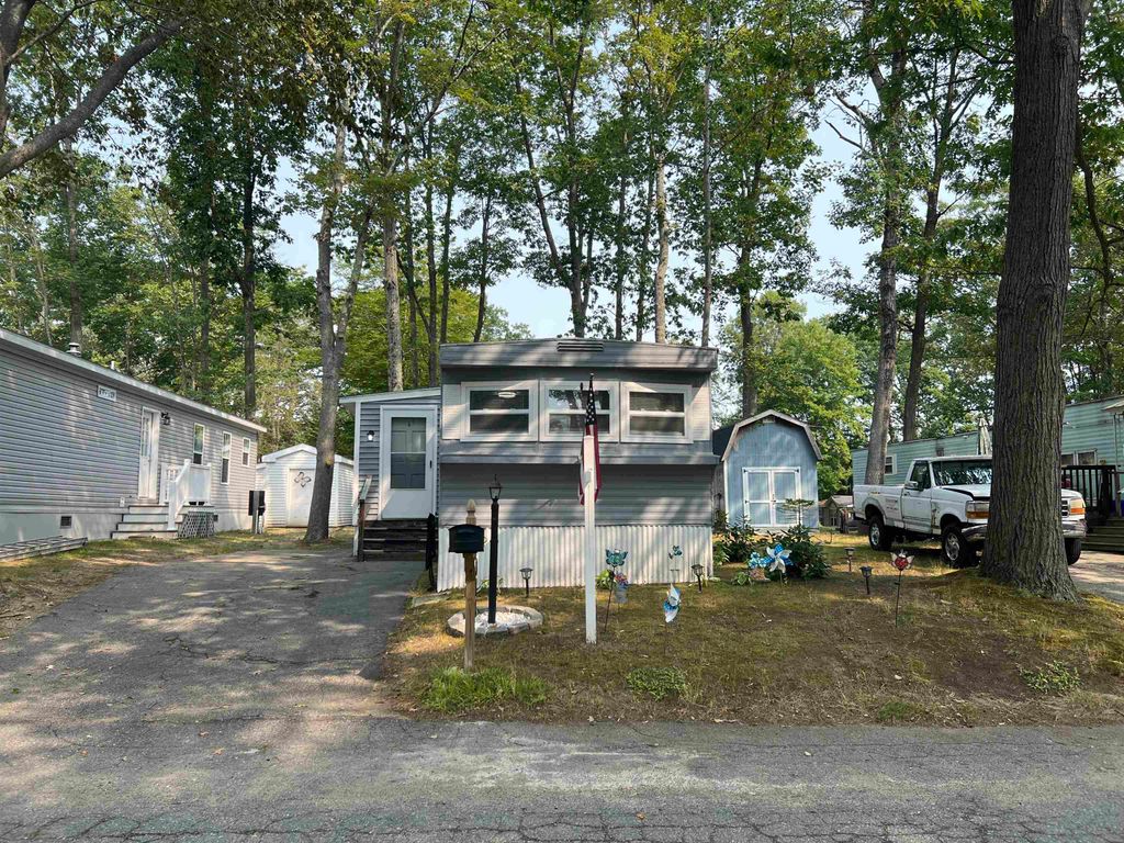 Photo of 316 Friar Tuck Drive, Exeter, NH 03833 (MLS # 5036063)