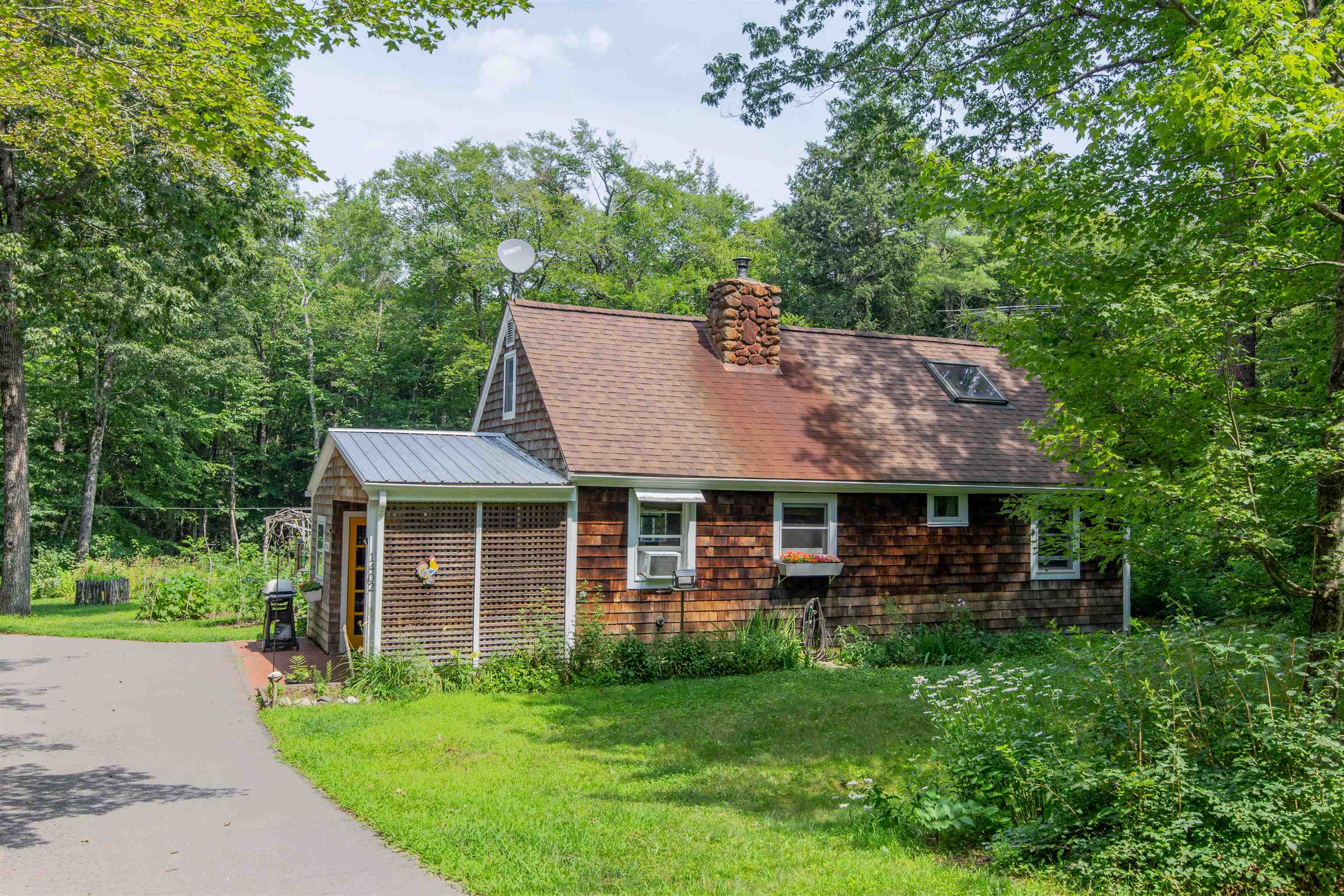 1402 Washington Hill Road