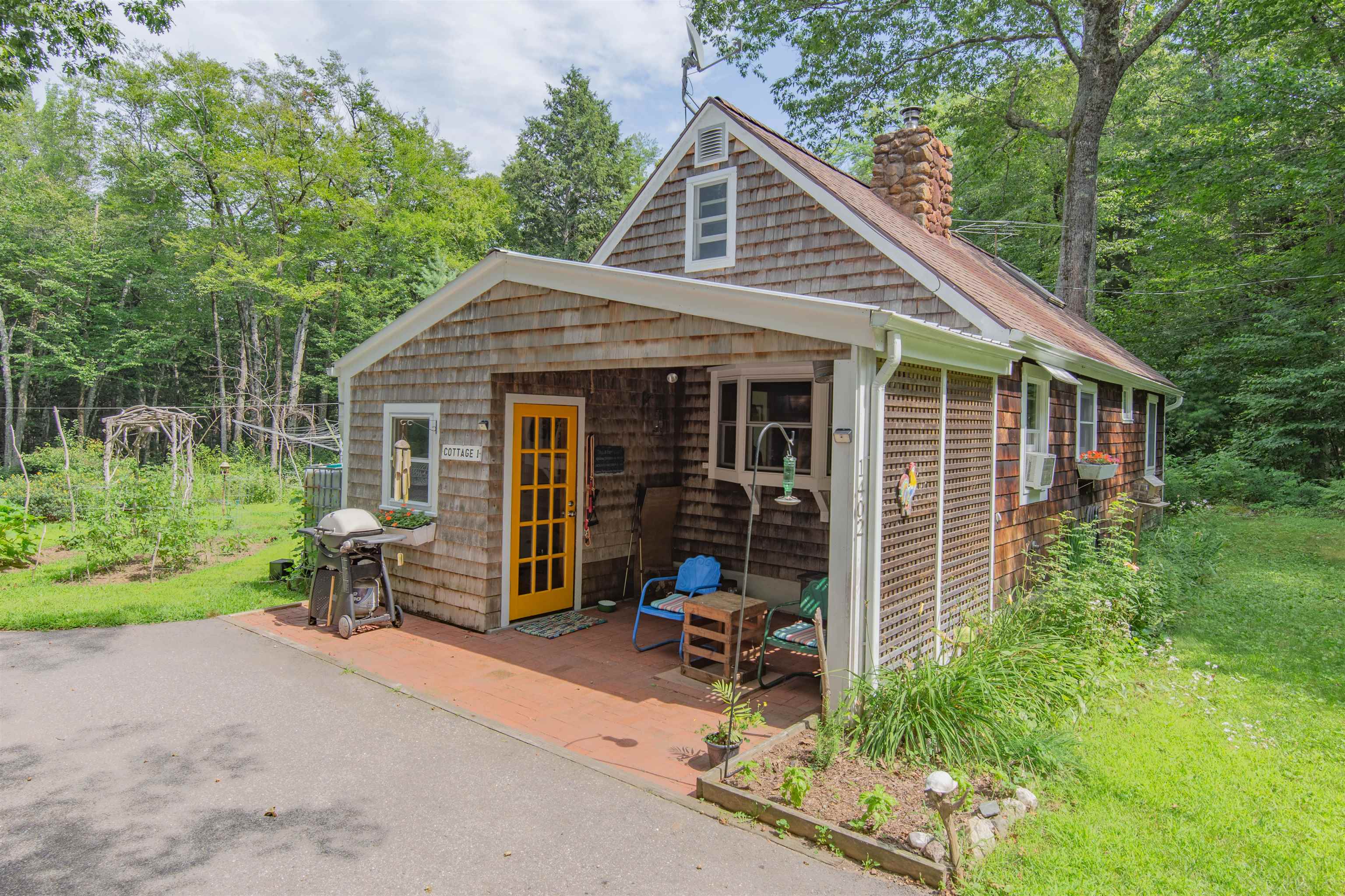 1402 Washington Hill Road