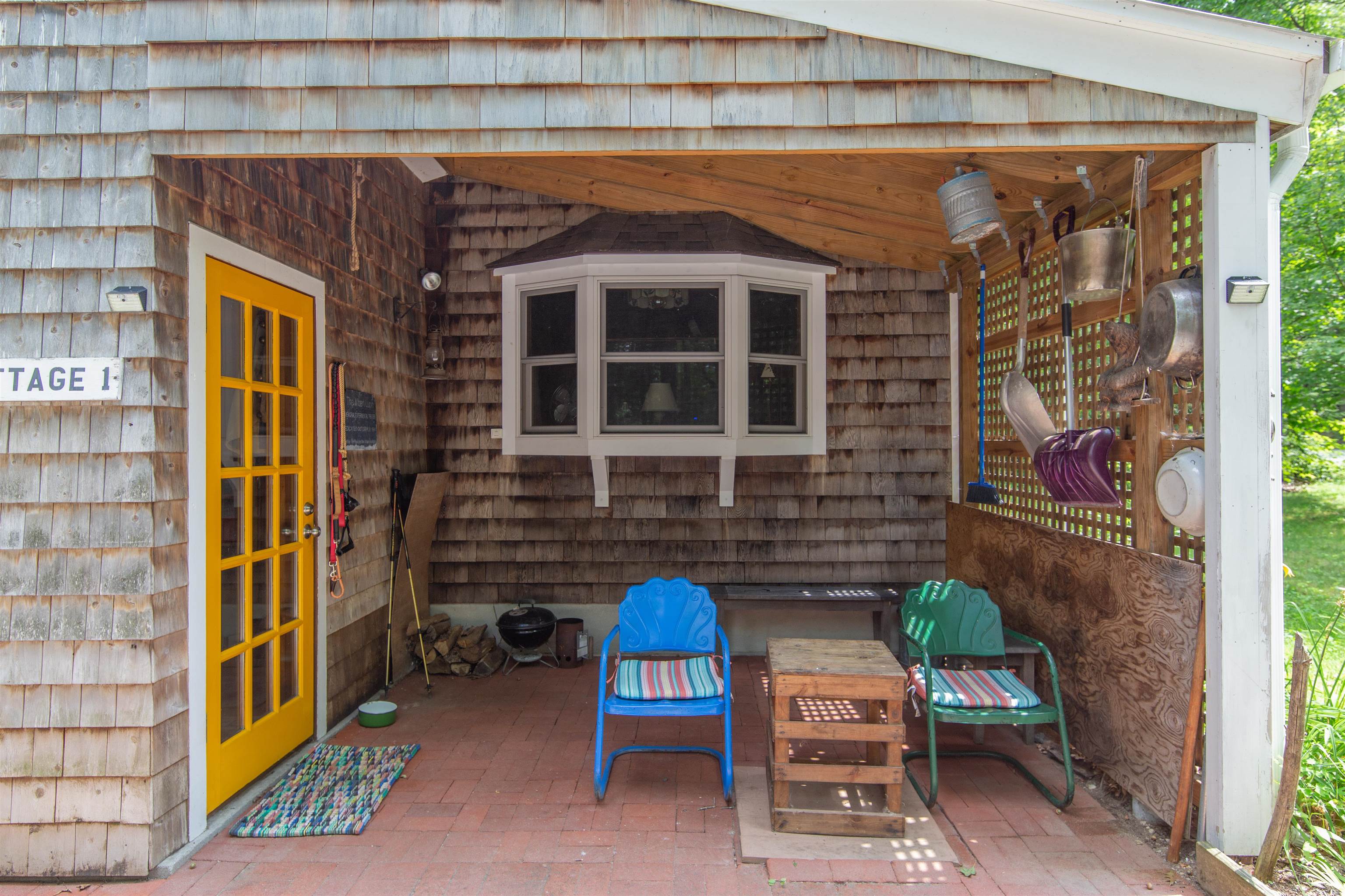 1402 Washington Hill Road