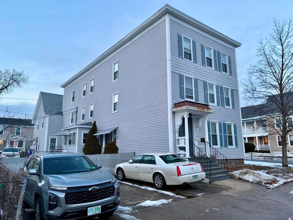 Photo of 346 Lake Avenue, Manchester, NH 03103 (MLS # 5078714)