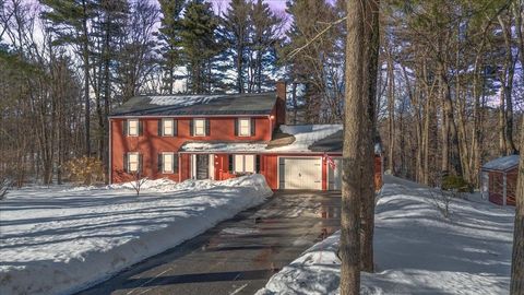 Photo of 11 Farview Hill Road, Atkinson, NH 03811 (MLS # 5078334)