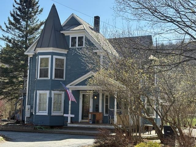 11 Maple Street