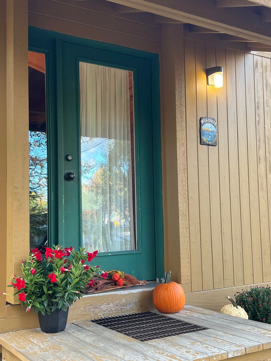 Photo of 521 Beach Road, Pittsburg, NH 03592 (MLS # 5064123)