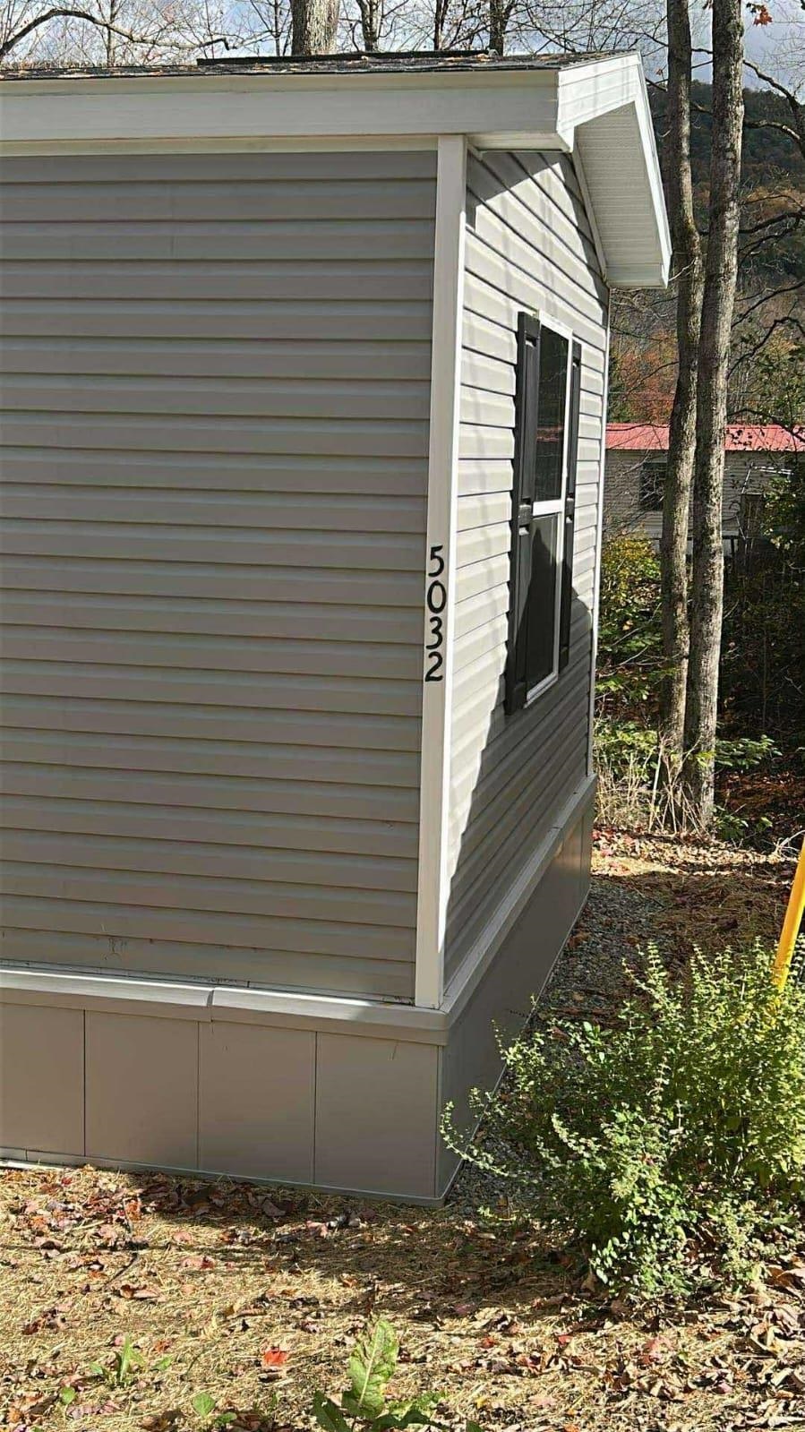 5032 Big Hollow Road