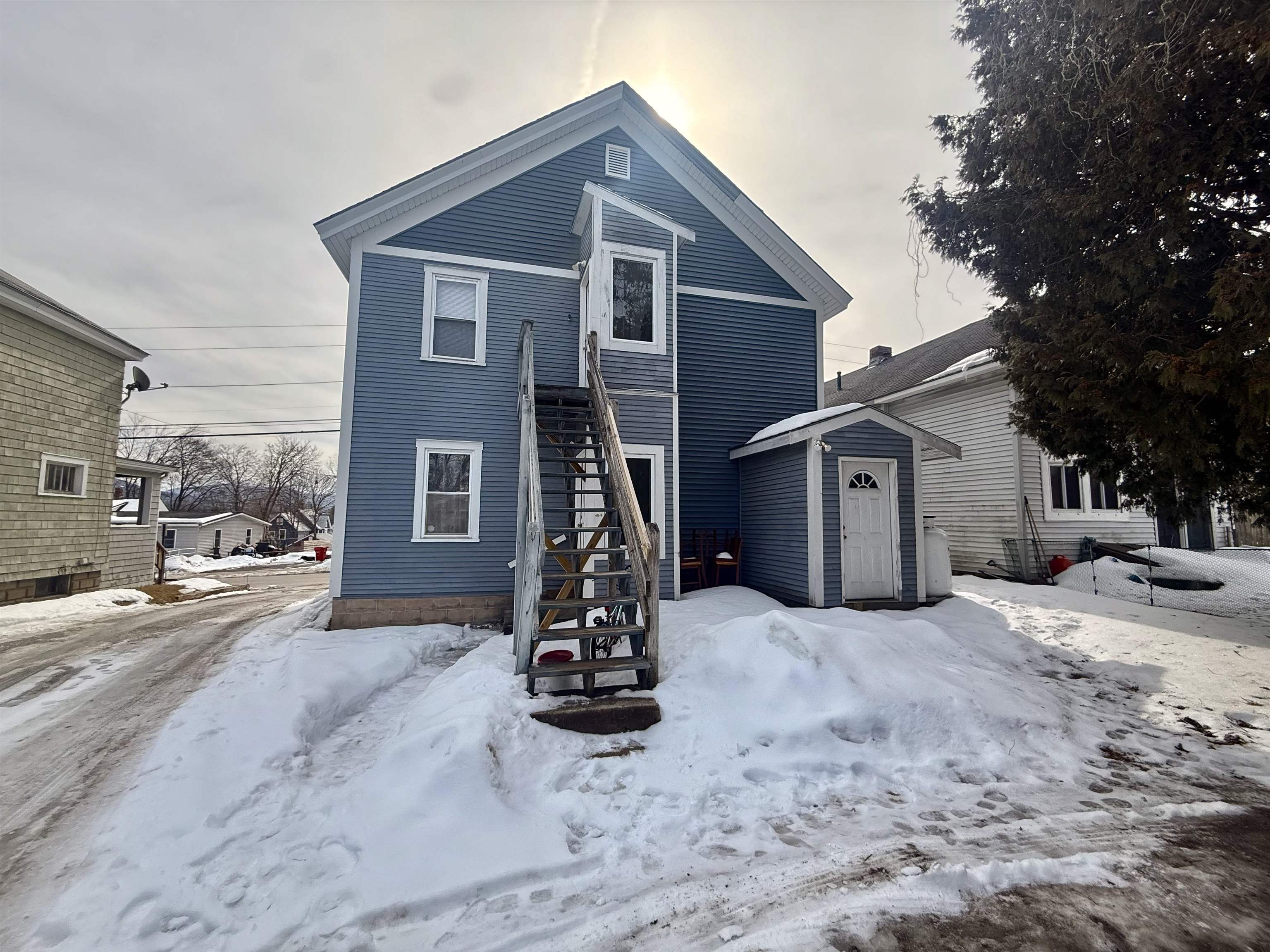 25-27 Killington Avenue