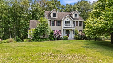 31 Seavey Brook Lane Rochester NH 03867