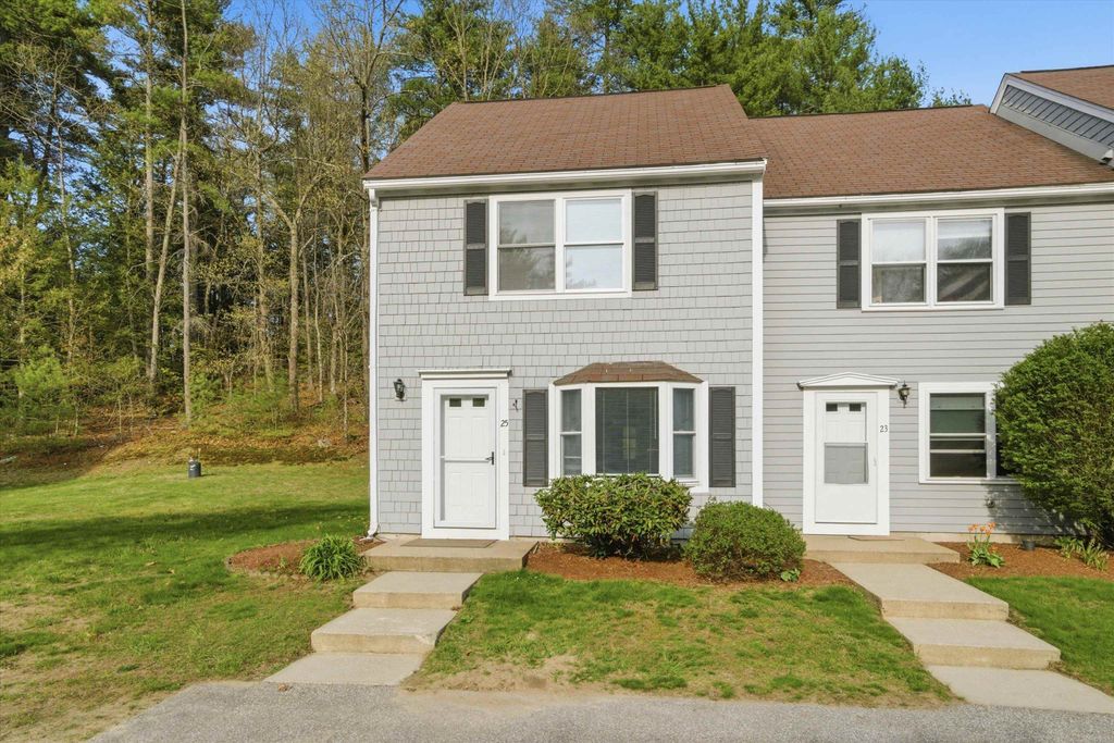 Photo of 25 Blossom Lane, Merrimack, NH 03054 (MLS # 5087449)