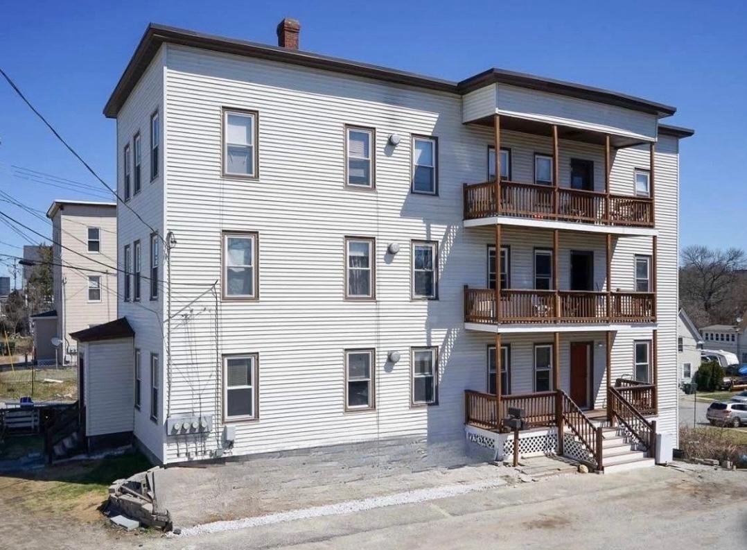 636 Second Street