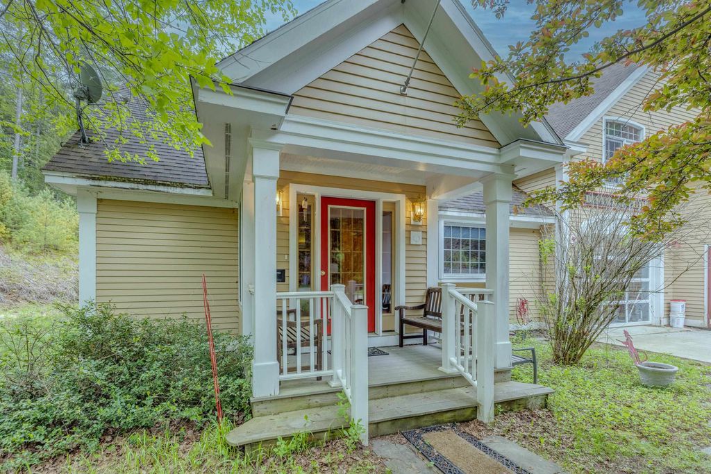 Photo of 176 Amory Leland Drive, Thornton, NH 03285 (MLS # 5089225)
