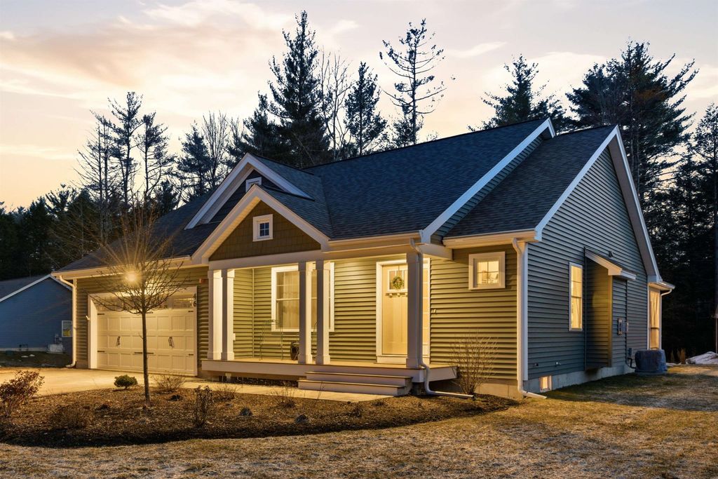 Photo of 46 Three Ponds Drive, Brentwood, NH 03833 (MLS # 5082381)