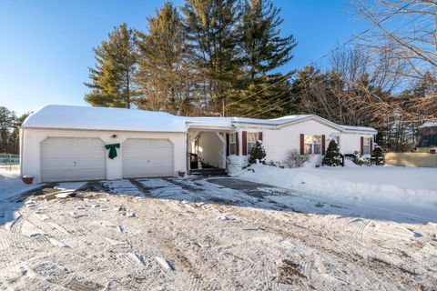 31 Mcelwain Street Merrimack NH 03054