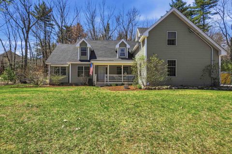 Photo of 5 Sarah's Way, Newton, NH 03858 (MLS # 5086015)