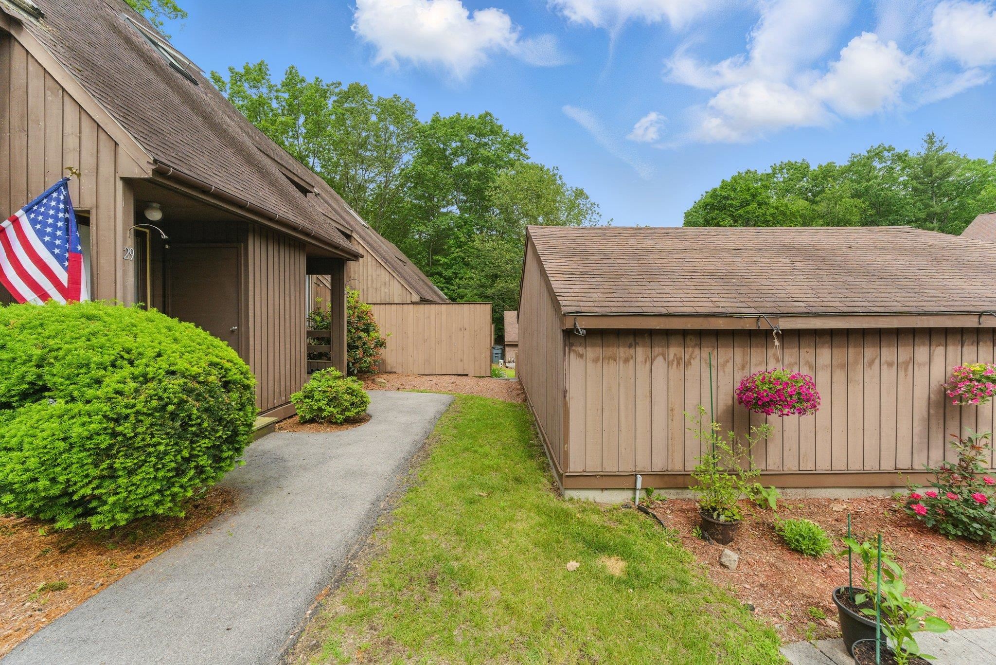 27 Silverton Drive