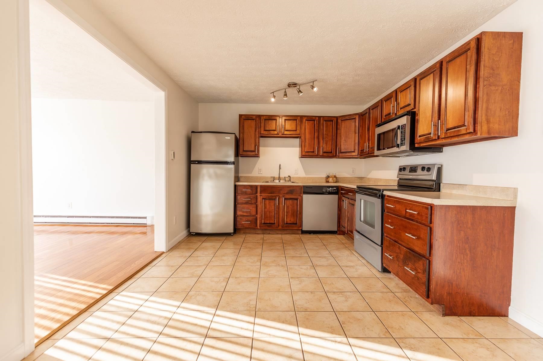 39 Old Hackett Hill Road 3F