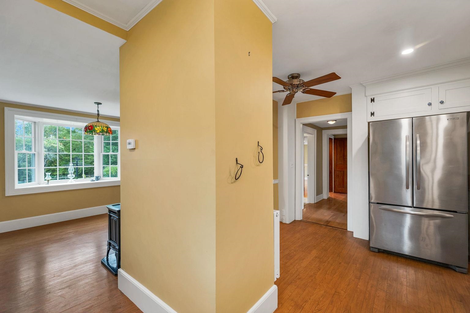 Dunbarton, New Hampshire 03046, United States, 4 Bedrooms Bedrooms, ,3 BathroomsBathrooms,Residential,Pending,204104