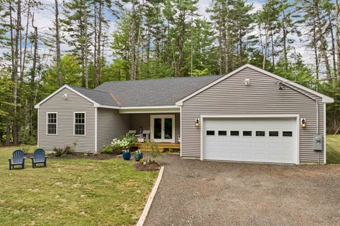 185 Town House Road Effingham NH 03882