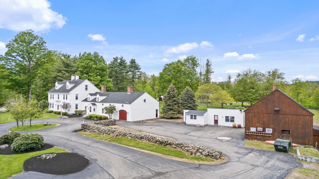 Photo of 1 Cross Road, Francestown, NH 03043 (MLS # 5087553)