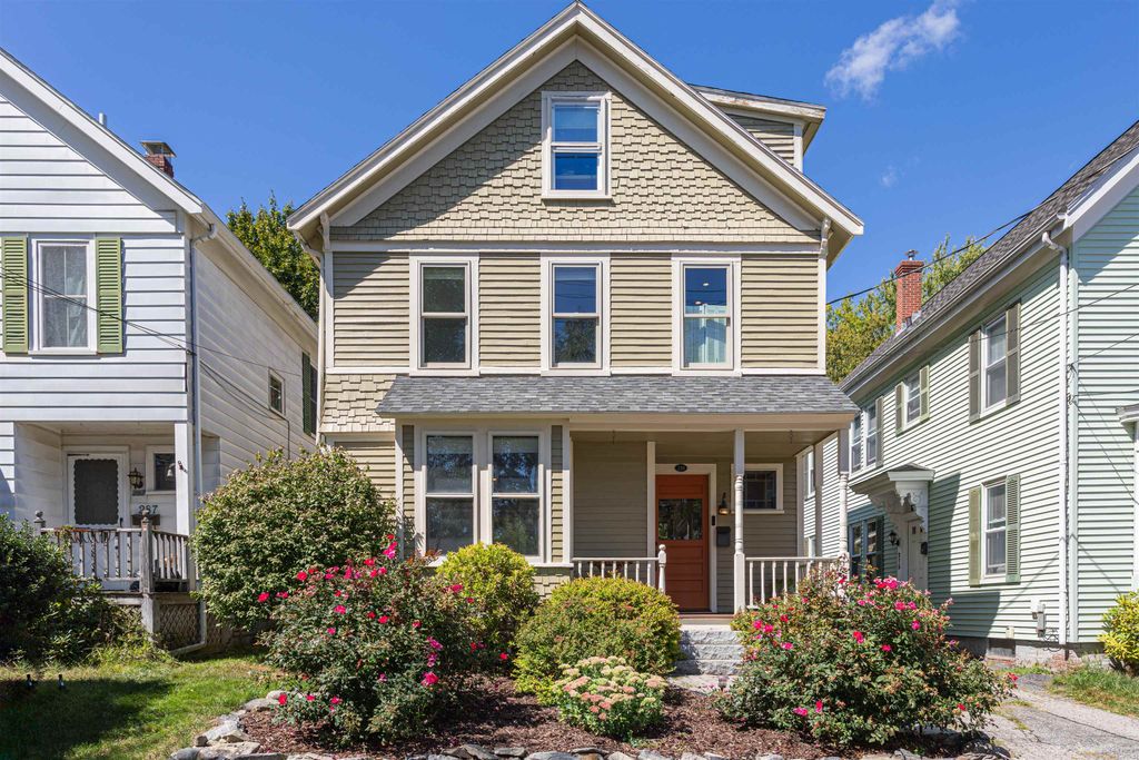 Photo of 281 Dennett Street, Portsmouth, NH 03801 (MLS # 5060658)