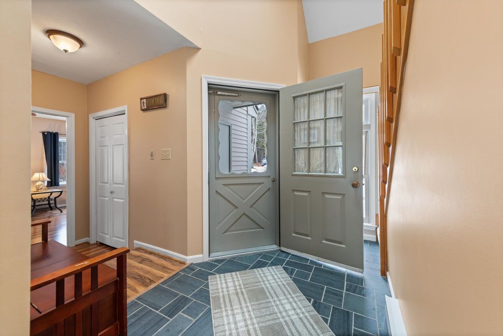 Photo of 7 Muirfield Lane #24, Holderness, NH 03245 (MLS # 5082660)