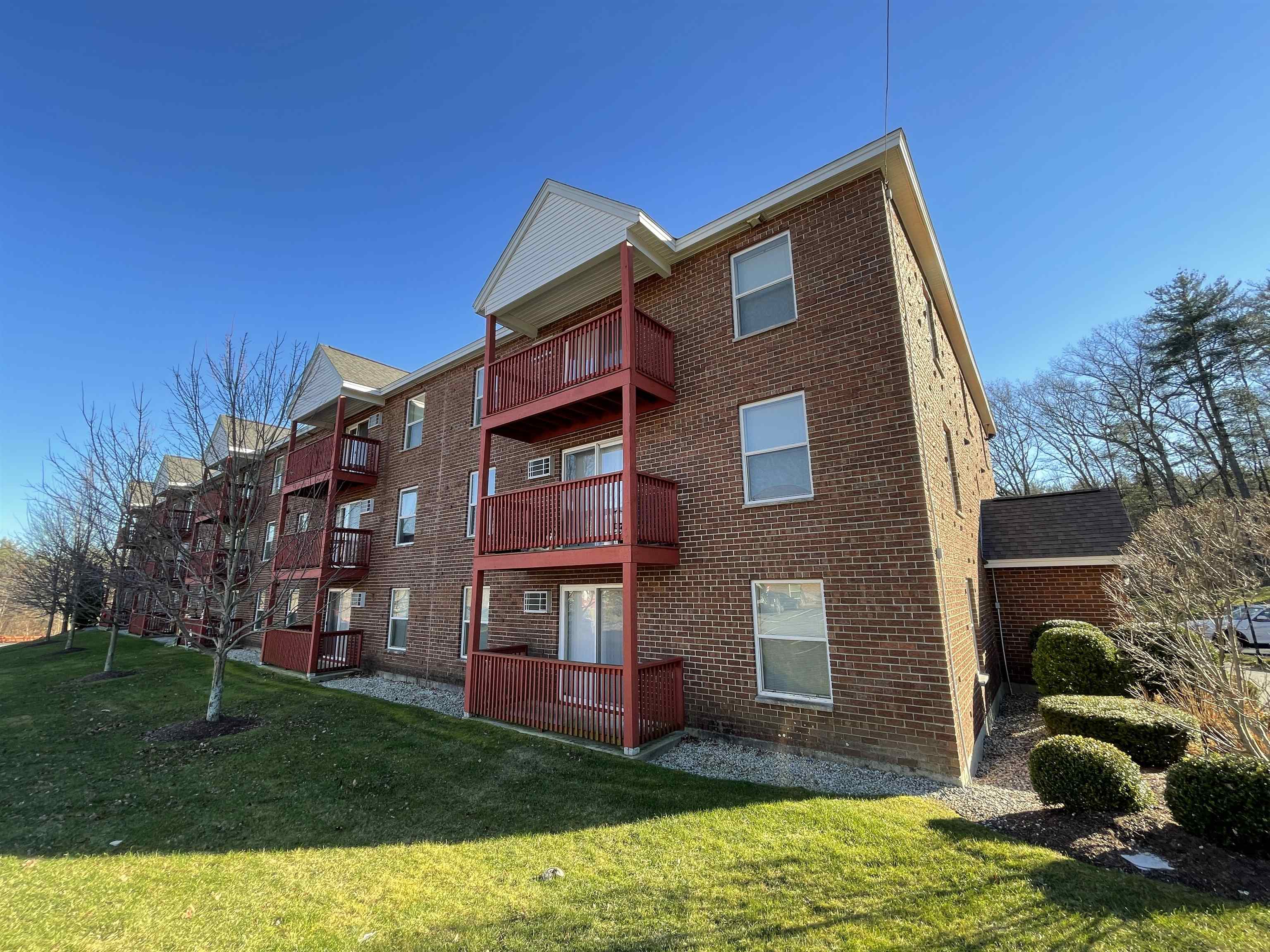 95 Powers Street 65
