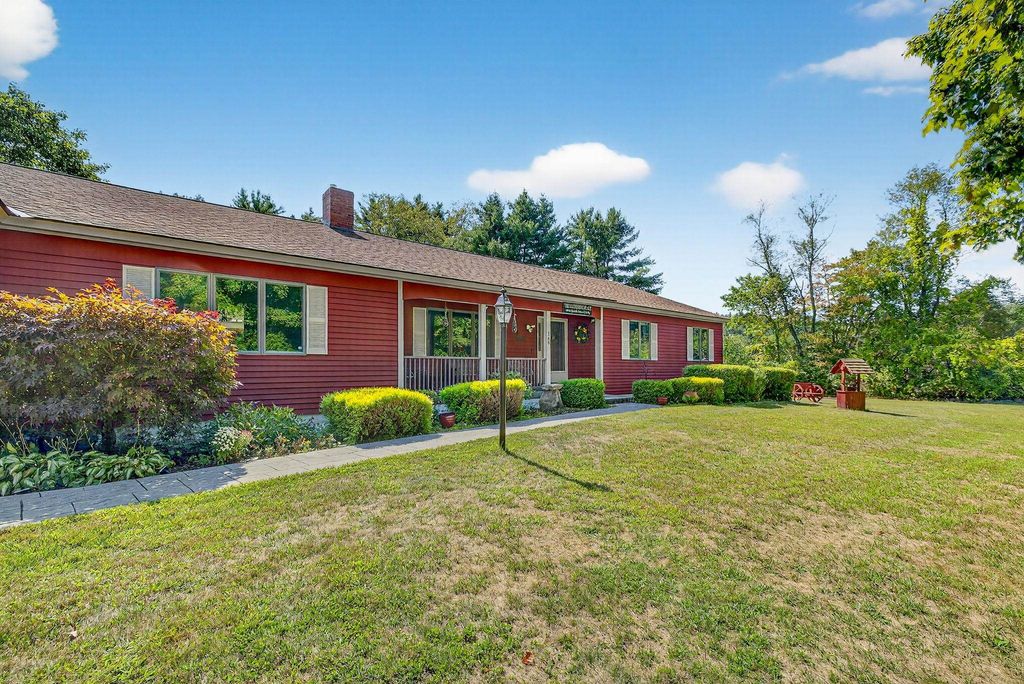 Photo of 168 Arch Street, Keene, NH 03431 (MLS # 5060913)