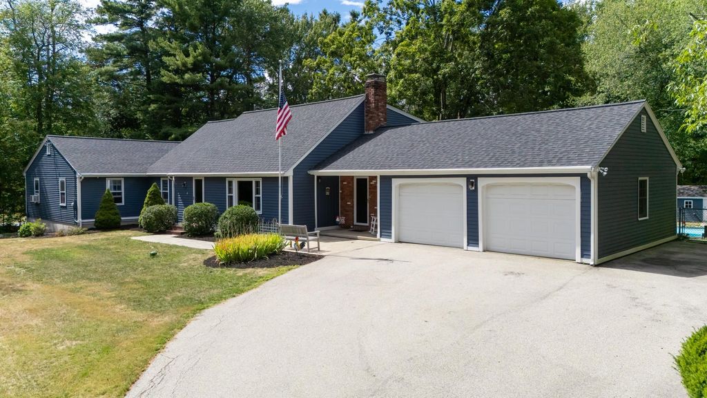 Photo of 3 Knightland Road, Atkinson, NH 03811 (MLS # 5059653)