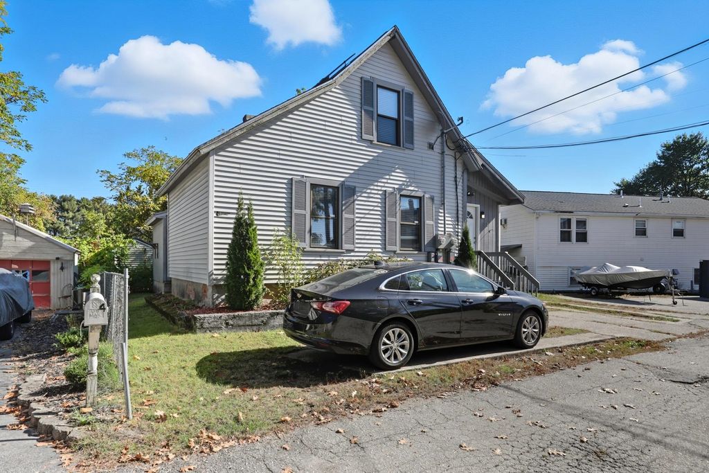 Photo of 2 Herbert Street, Concord, NH 03301 (MLS # 5064770)
