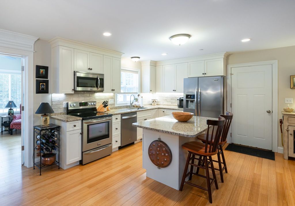 Photo of 226 Villager Road, Chester, NH 03036 (MLS # 5071349)