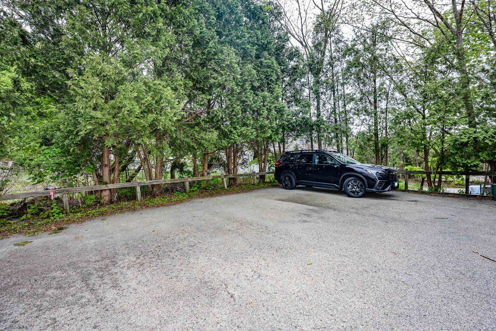 Photo of 749 Central Avenue, Dover, NH 03820 (MLS # 5089907)