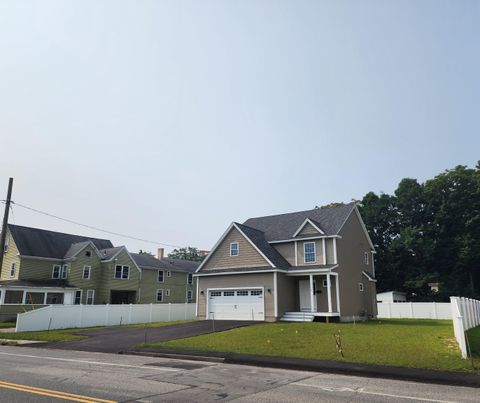 Photo of 21 Library Street, Hudson, NH 03051 (MLS # 5064581)