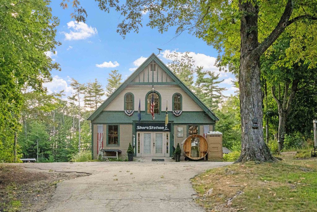 Photo of 68 Center Street, Wolfeboro, NH 03894 (MLS # 5081887)