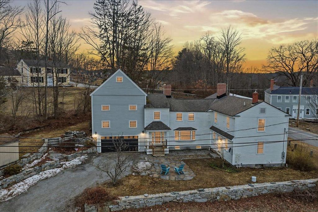 Photo of 1 Cemetery Road, New Boston, NH 03070 (MLS # 5080757)