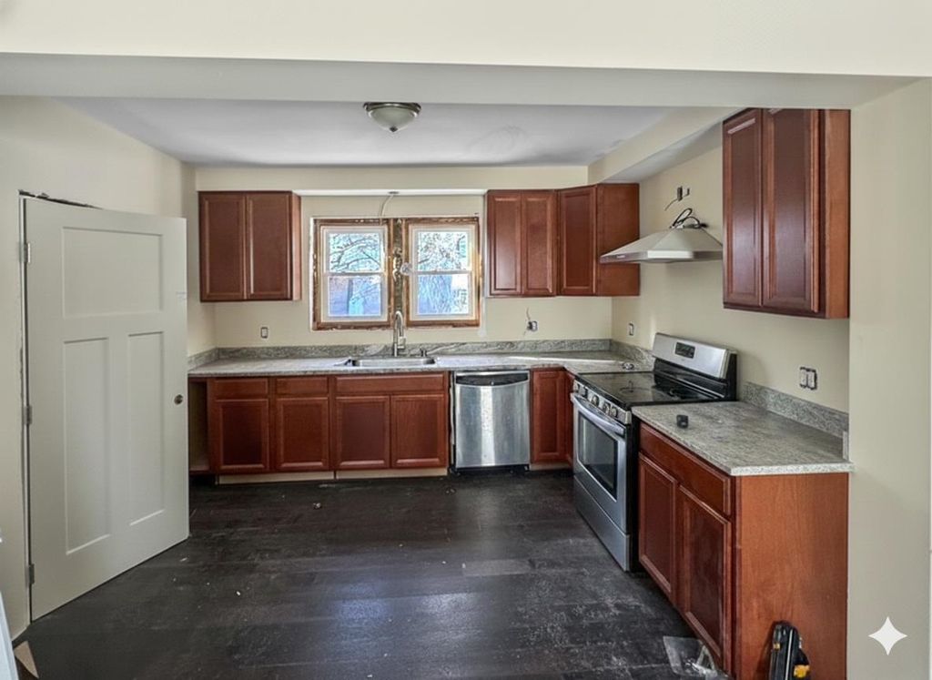 Photo of 52 Henniker Street, Hillsborough, NH 03244 (MLS # 5072653)