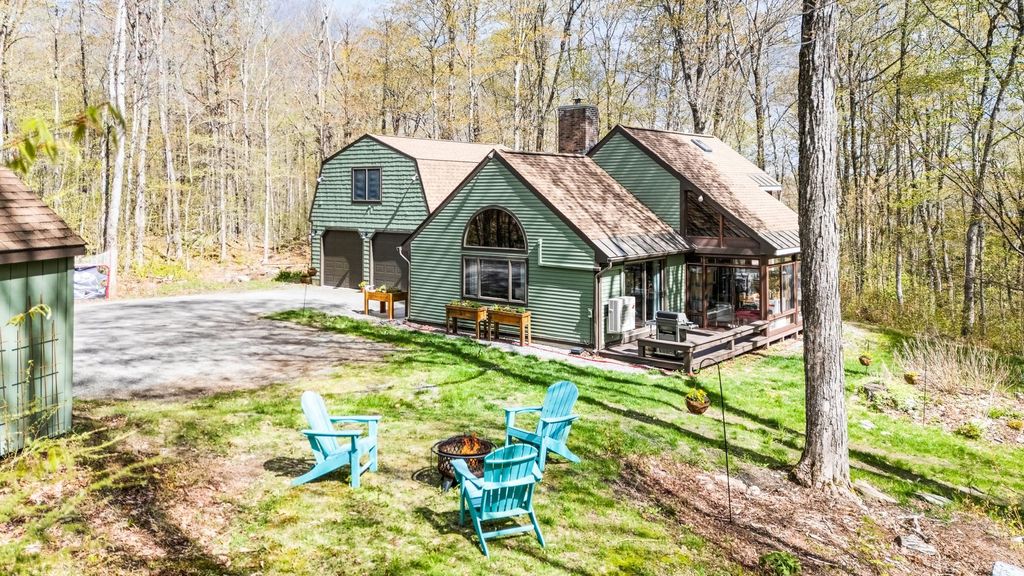 Photo of 12 Hidden Lane, Enfield, NH 03748 (MLS # 5089032)