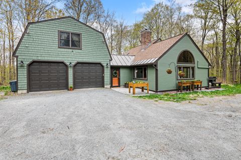 Photo of 12 Hidden Lane, Enfield, NH 03748 (MLS # 5089032)