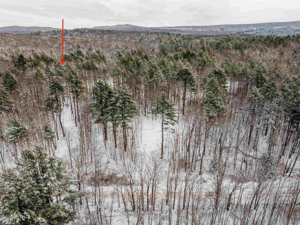 Photo of 33 Bean Road, Plainfield, NH 03781 (MLS # 5071297)