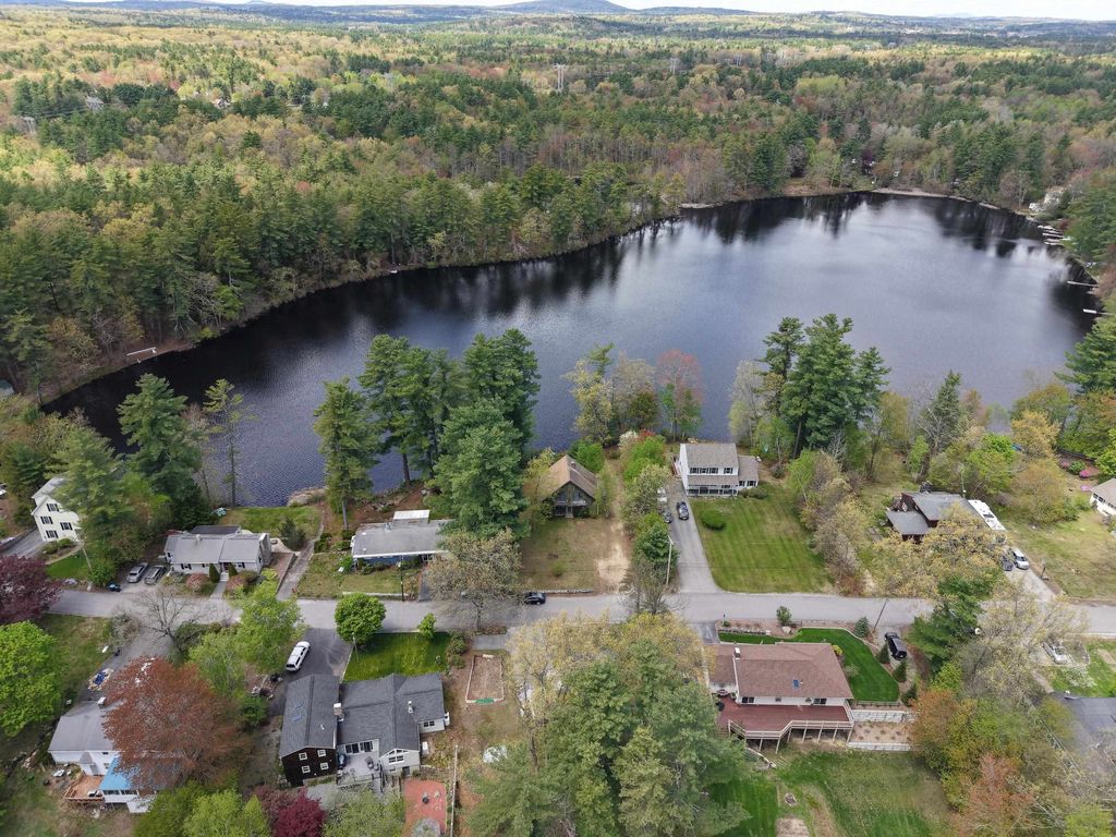 Photo of 91 Sebbins Pond Drive, Bedford, NH 03110 (MLS # 5089755)