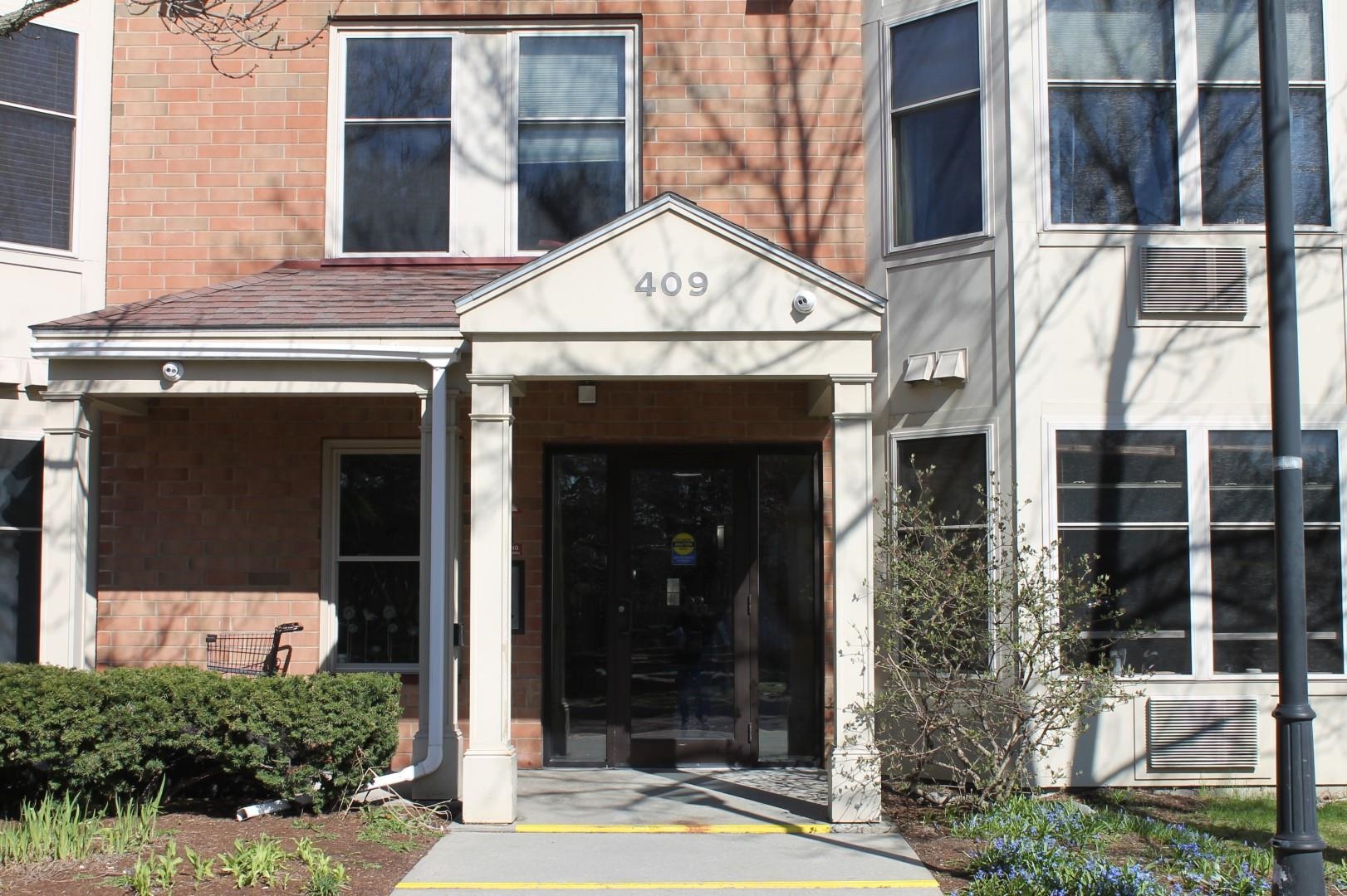 409 Farrell Street 203