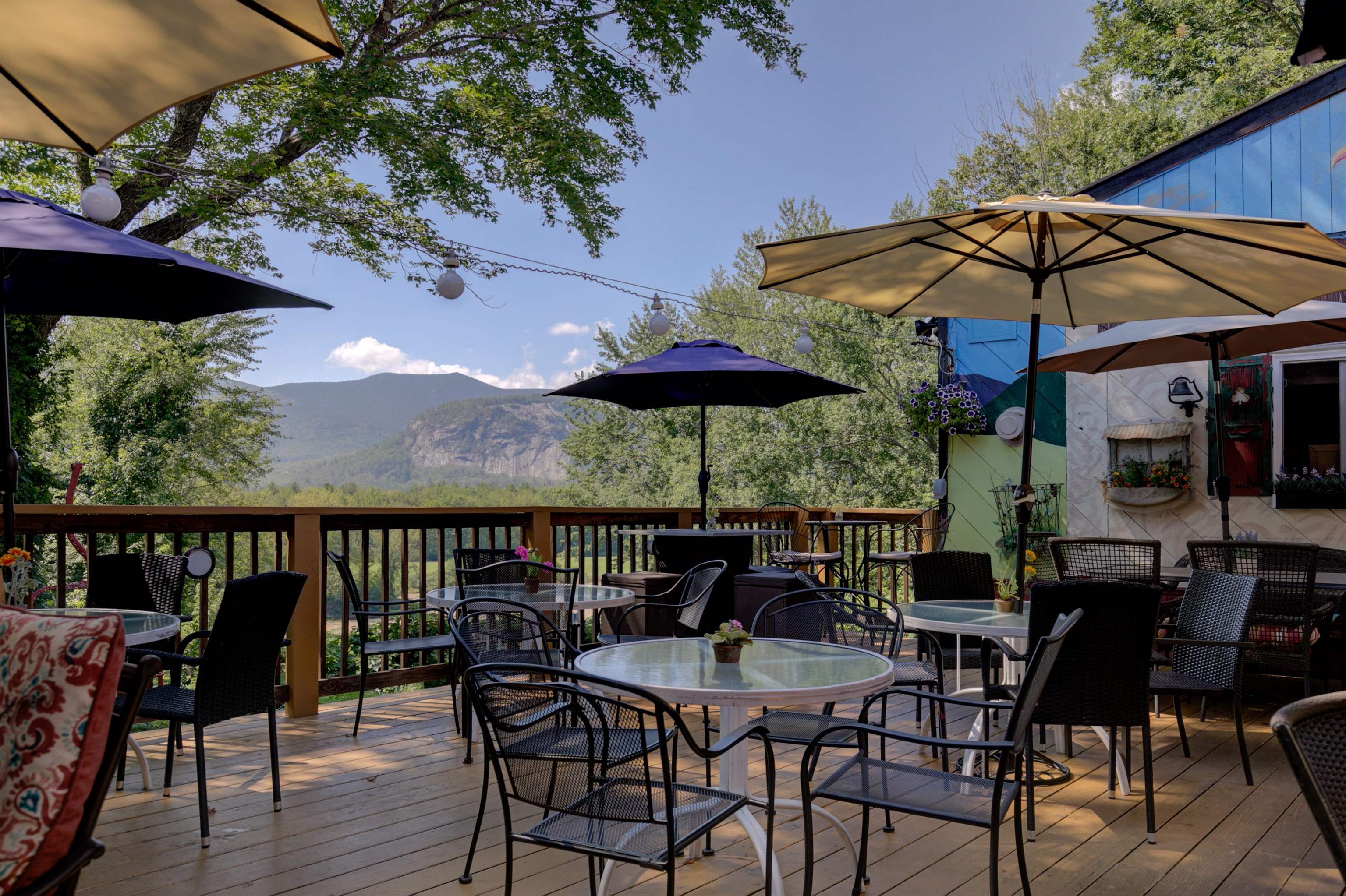 3002 White Mountain Highway