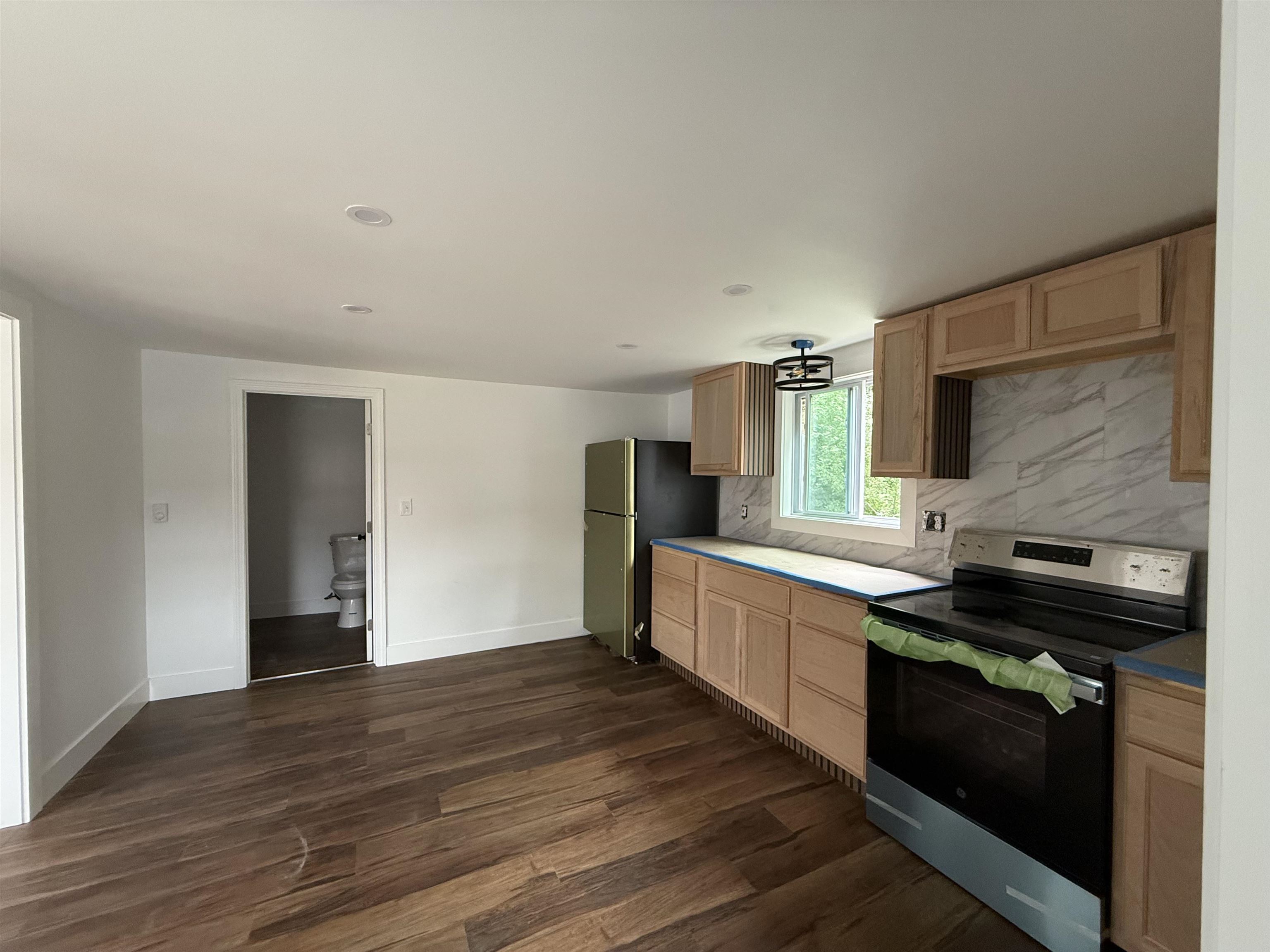 3 N Winchester Street