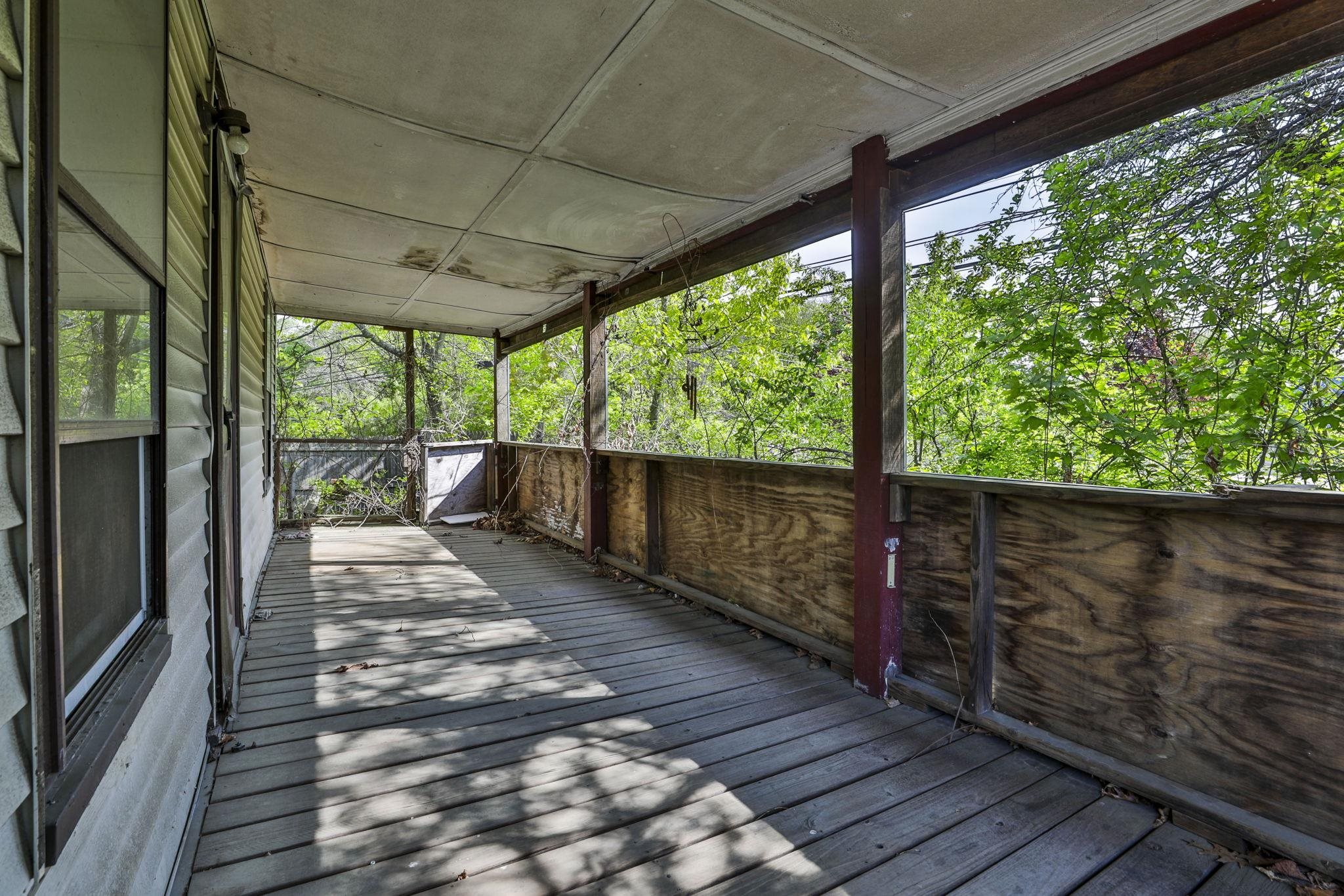 25 Lowell Road