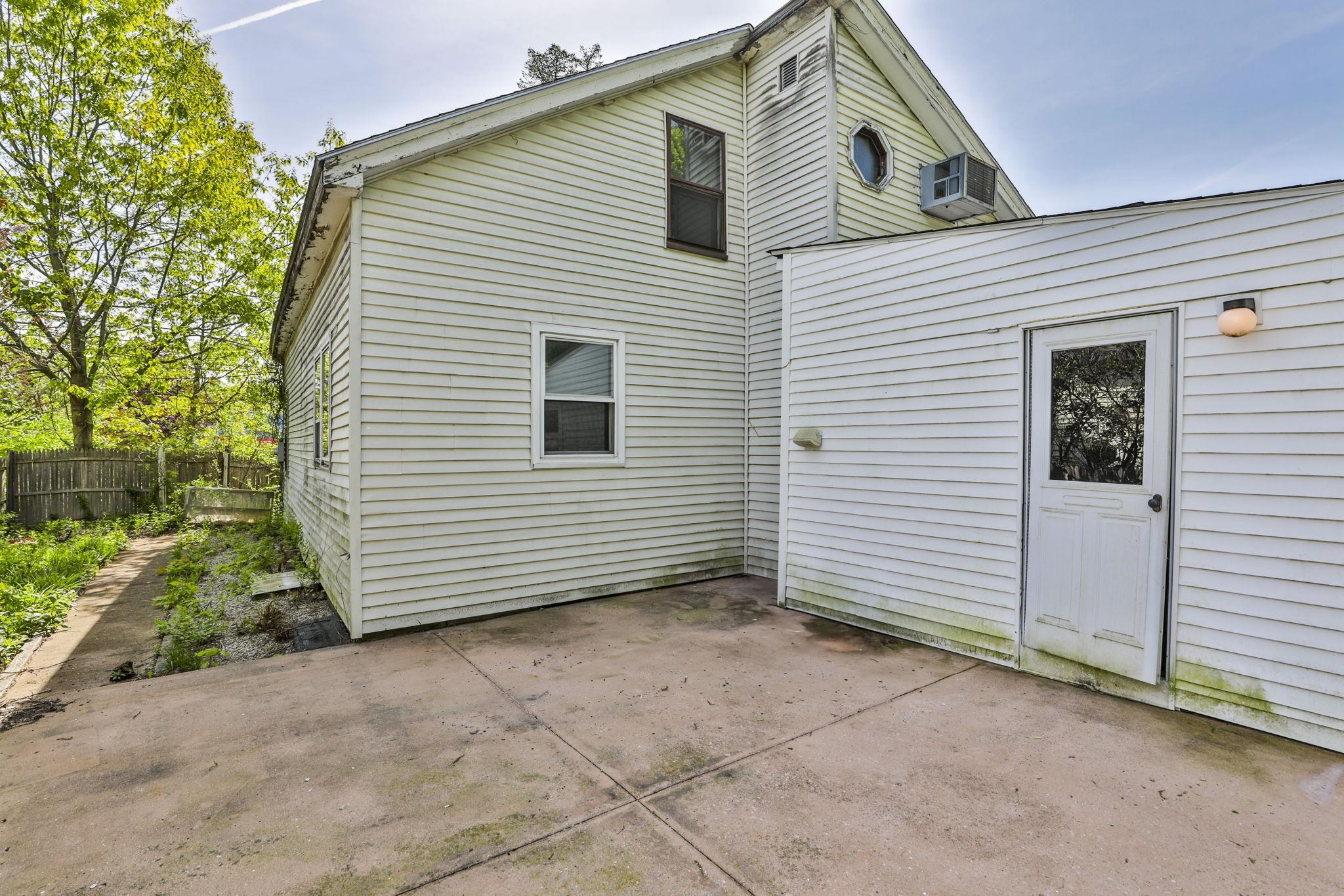 25 Lowell Road